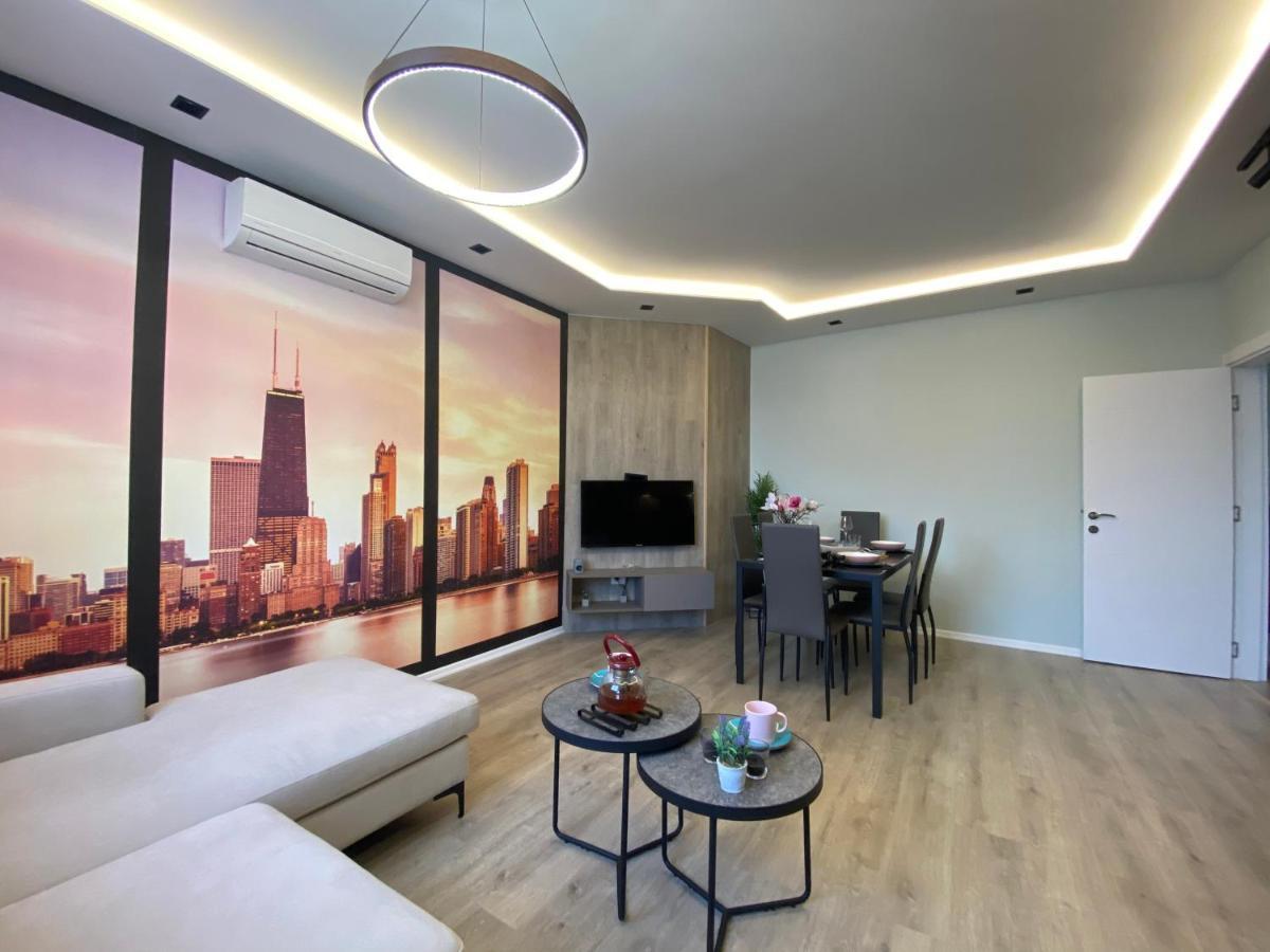 Newly Renovated Apartment Tirana Exterior photo