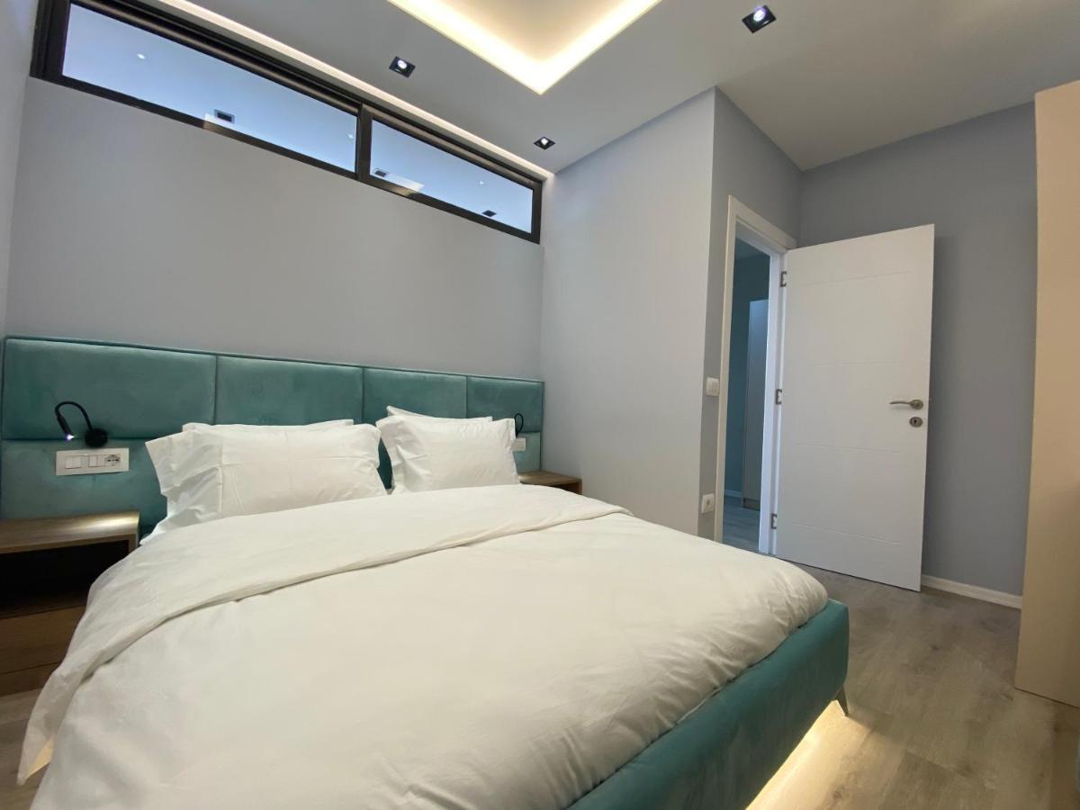 Newly Renovated Apartment Tirana Exterior photo